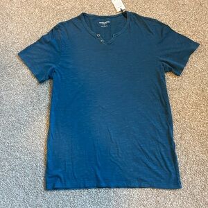 Jack & Jones  Essentials V-Neck T-Shirt - Blue